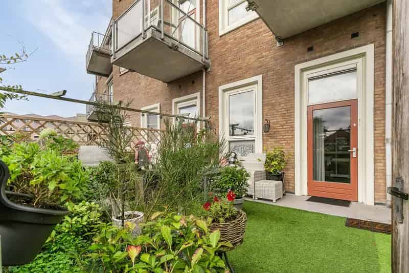 Zonnige Huis Nabij Centrum Zaandam