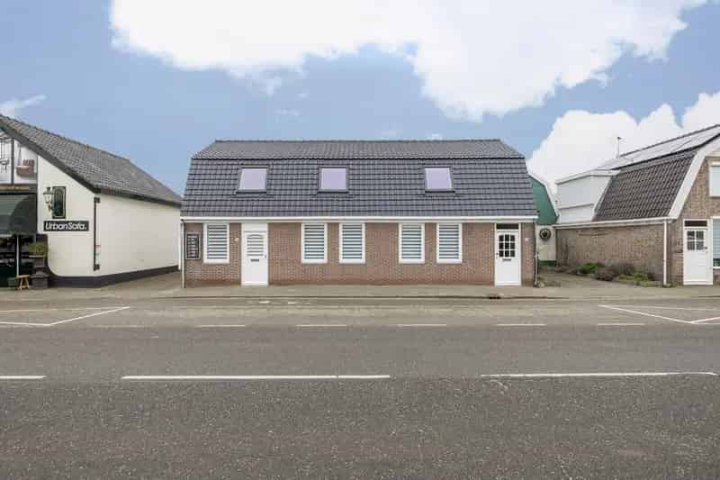 Huis te koop Rijksstraatweg Heemskerk: wonen en werken gecombineerd