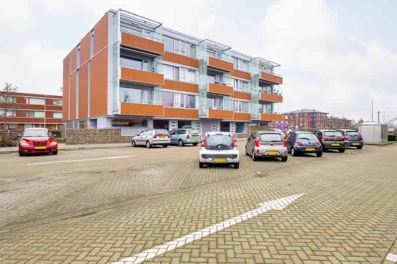 Ruim 3-kamerappartement Delft 55-plussers Nabij Winkelcentrum