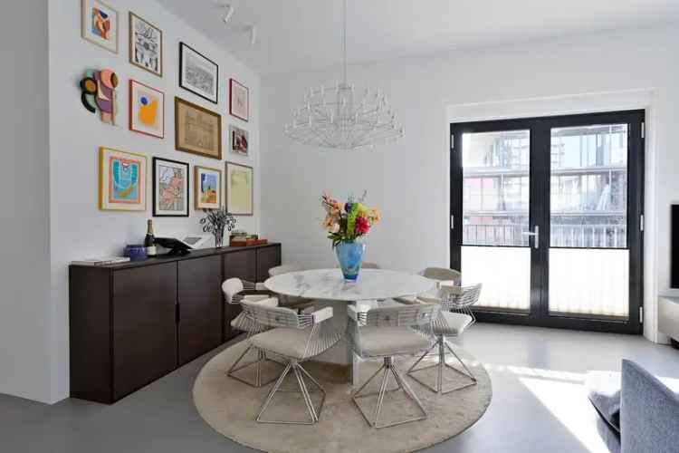 Modern Appartement Amsterdam Noord 87m2 Ruim Terras Parkeerplaats