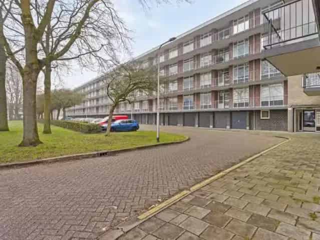 Appartement te koop Tilburg  t Zand 2 slaapkamers balkon