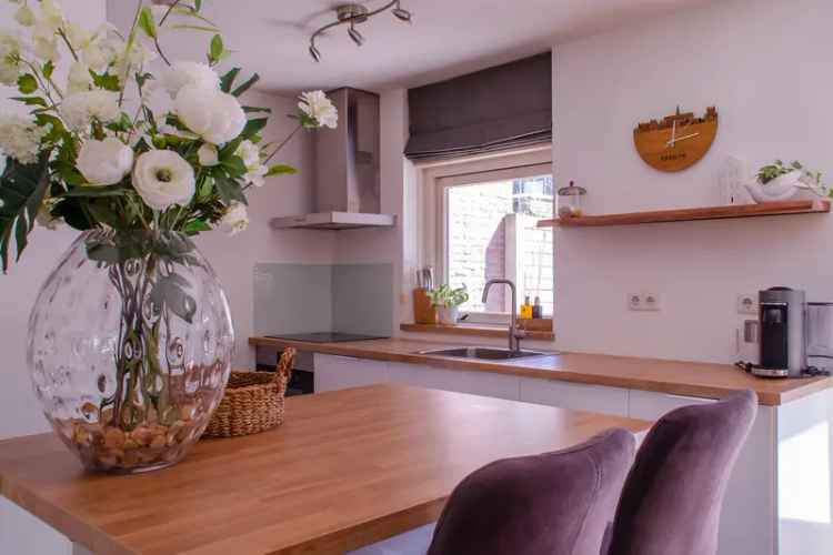 Huis te koop Narcissenlaan Bennebroek 4 slaapkamers grote tuin