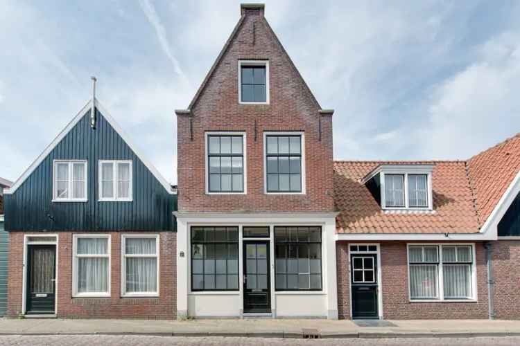 Kantoor Volendam | Zoek kantoren te huur: St Jozefstraat 9-a 1131 DX Volendam [funda in business]