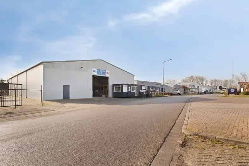 Bedrijfshal Vlissingen te huur 698m2