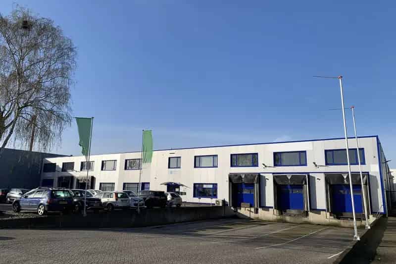 Bedrijfshal Nijmegen te Huur 2770m²