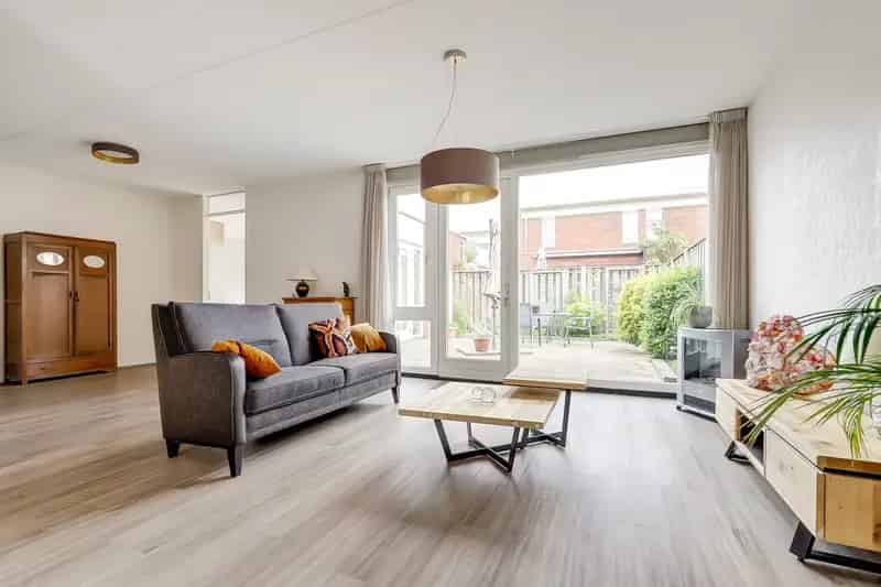 Huis te koop Raamsdonksveer: Levensloopbestendig wonen met patiotuin