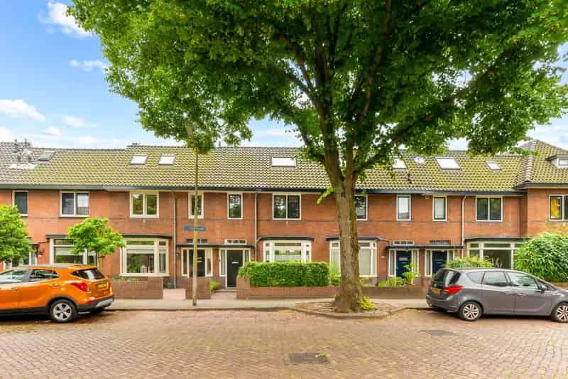 Huis te koop: J.T. Cremerlaan 9 2071 SK Santpoort-Noord | Funda