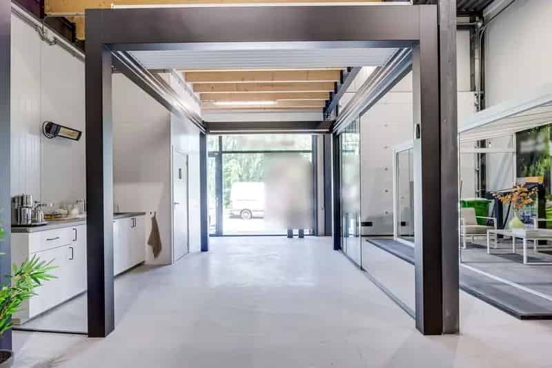 Bedrijfshal Amersfoort 190m² te huur - Opslag - 6m vrije hoogte