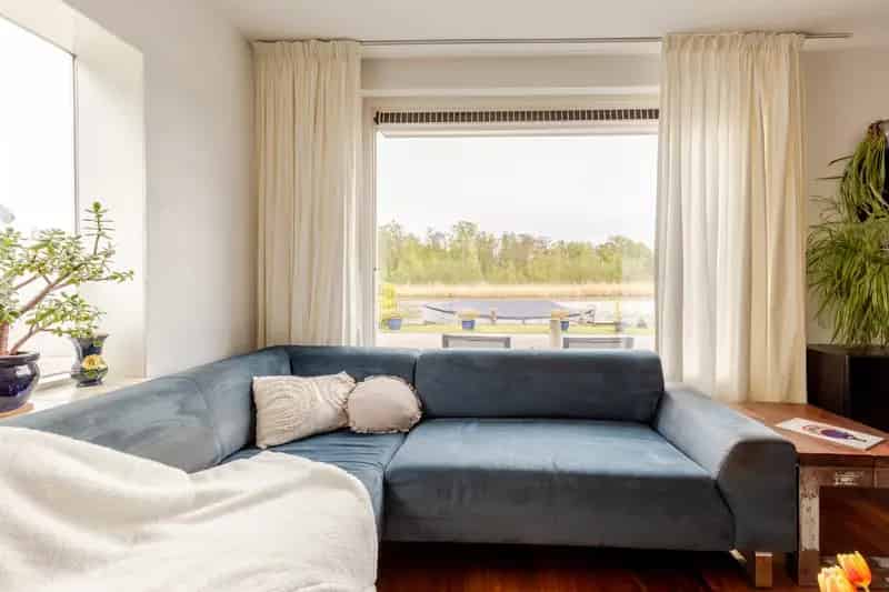 Vrijstaande woning aan het water Oude Meer