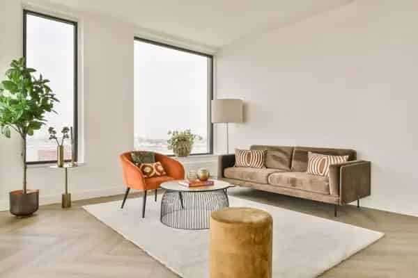 Amsterdam Ertskade Appartement: Ruim, Comfortabel en Goed Bereikbaar