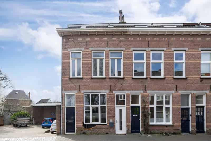 Huis Kuipertjeswal Den Bosch: Hippe Bovenwoning nabij Centrum