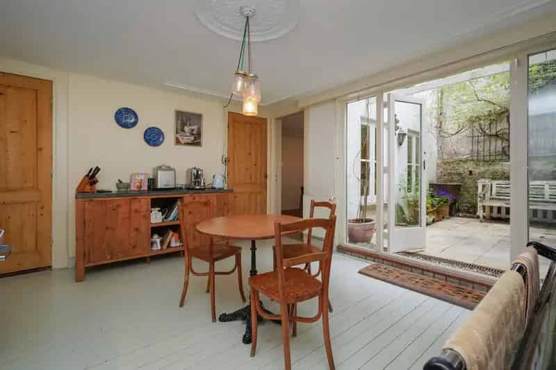 Huis te koop Symonszstraat Den Haag 10 kamers 271m2 dakterras