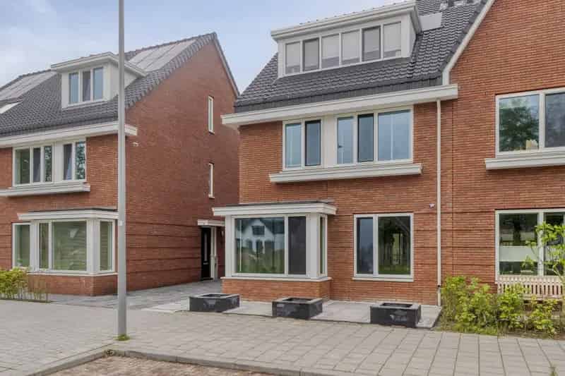 Nieuwbouwwoning 187m² Lombardijen Rotterdam 5 slaapkamers