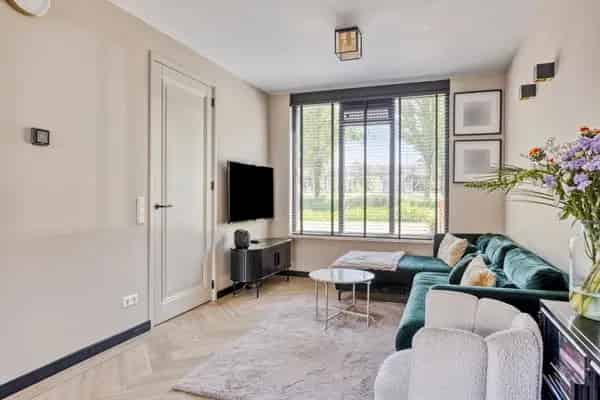 Ruime Familiewoning Zaandam 150m2 Tuin Tijdelijk Contract