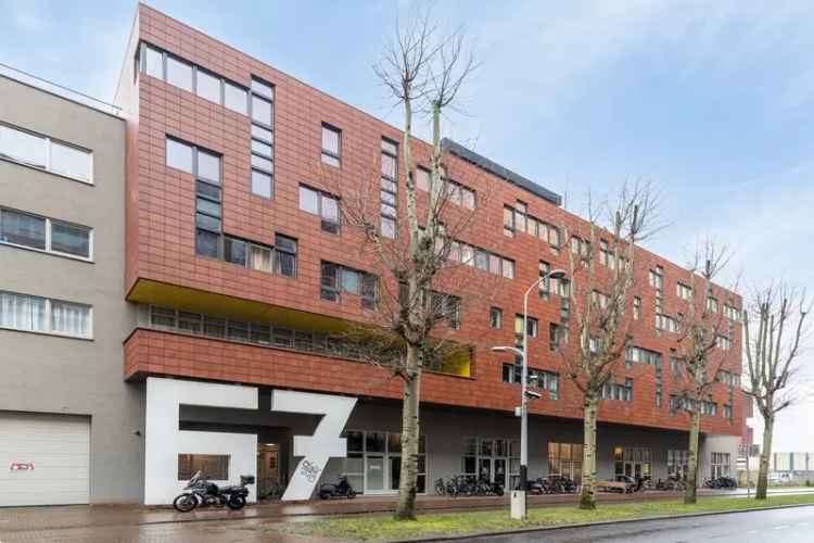 Kantoor Amsterdam | Zoek kantoren te huur: Haparandaweg 67-E3 1013 BD Amsterdam [funda in business]