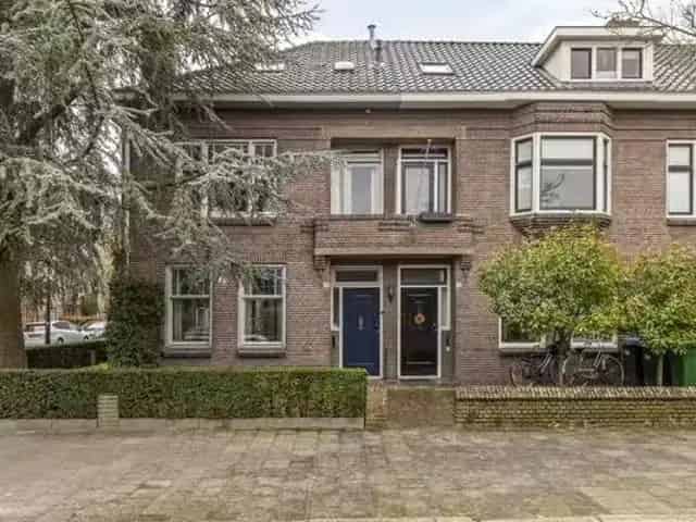Tussenwoning Eindhoven 6 slaapkamers 246m²
