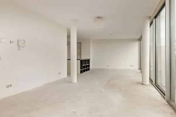 Amsterdam Appartement Doggerstraat: 3 Slaapkamers, Zonnig Terras