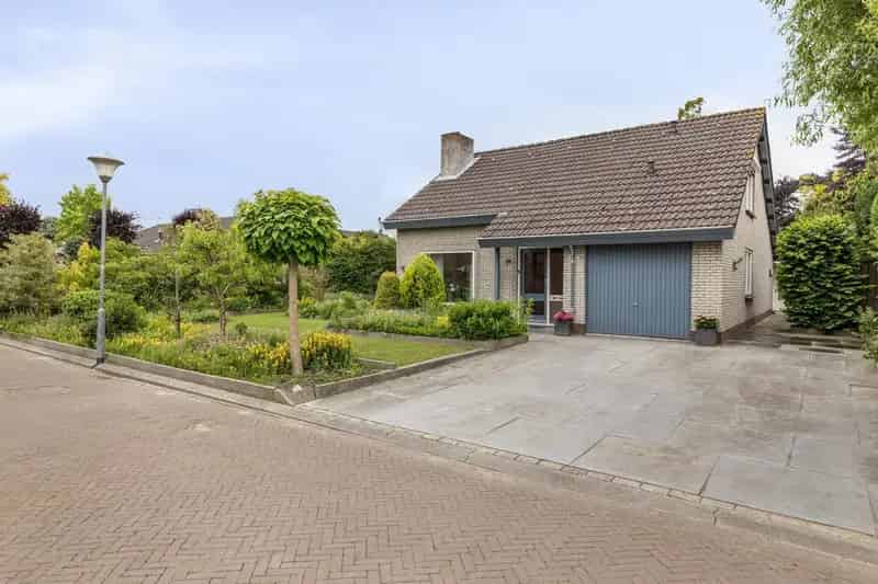 Vrijstaande woning Middelburg Klarenbeek Ruime tuin 3 slaapkamers