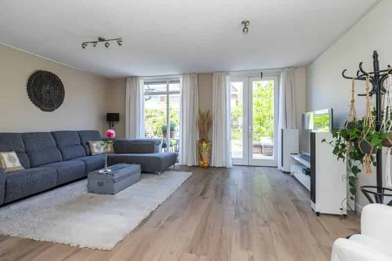 Rijswijk - Ruime 5 Slaapkamer Huis te Koop - 171m2 -  Jaren 30 Stijl