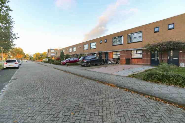 Woning nabij Brede School en Van Bergenplein