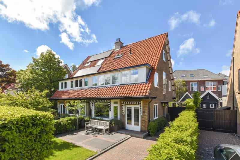 Huis te koop Wassenaar: Ruime gezinswoning 185m²