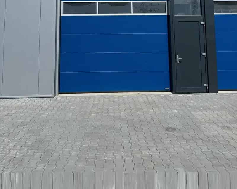 Bedrijfshal Steenwijk te koop Eeserwold