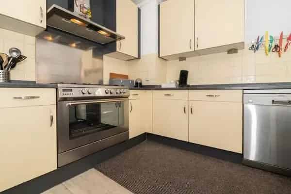 Gemeubileerde gezinswoning Spijkenisse