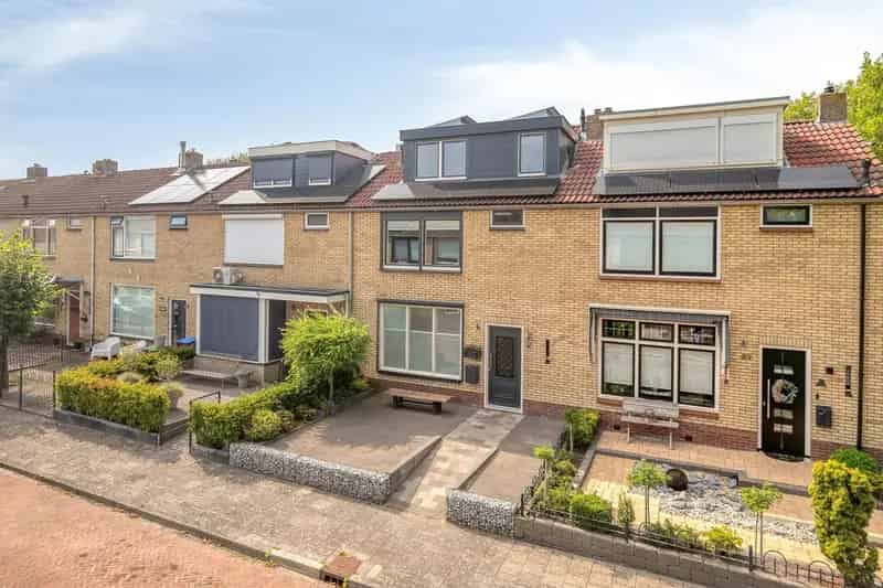 Huis te koop: Rikkert Jacobstraat 35 3752 EB Bunschoten-Spakenburg | Funda