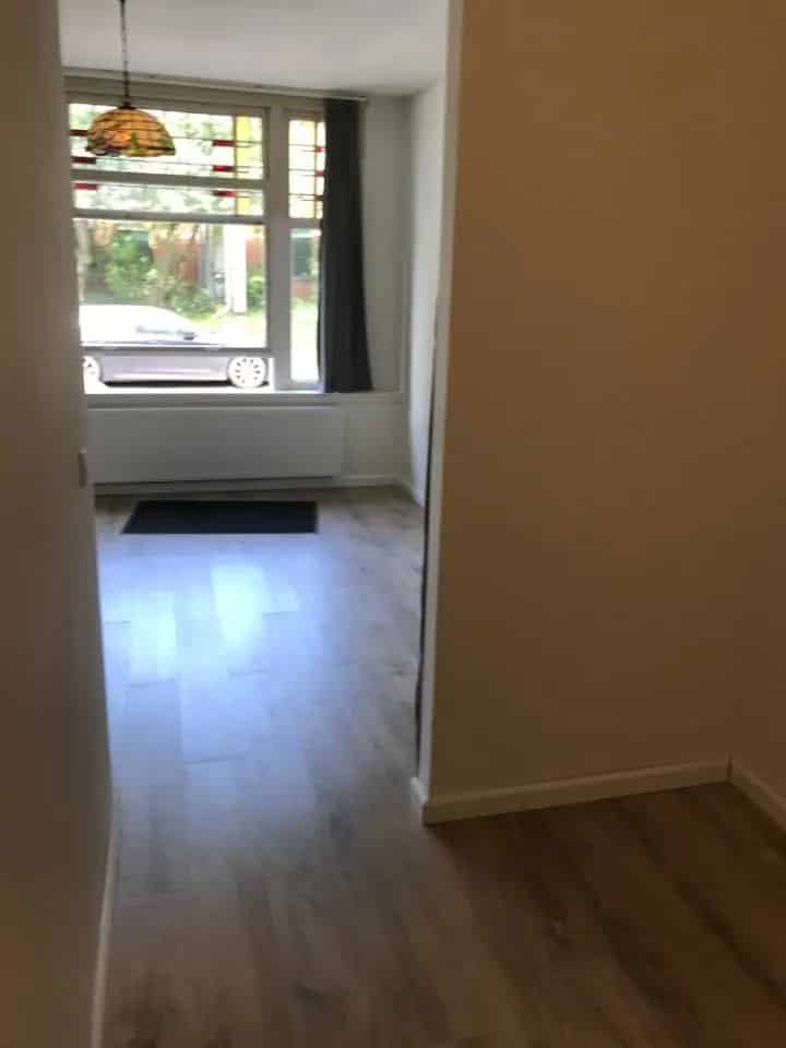 Zonnige studio 