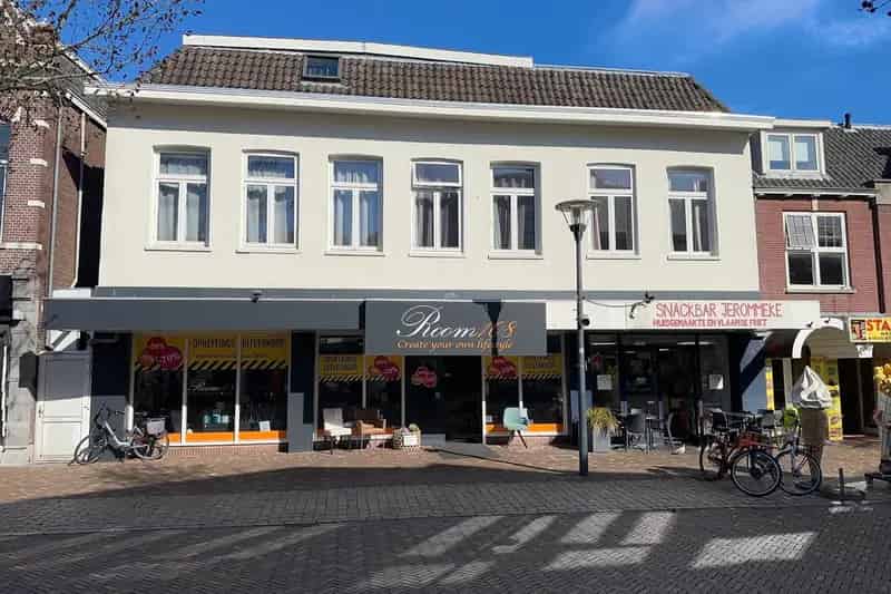Winkel te huur Hoogstraat Veenendaal 284m2