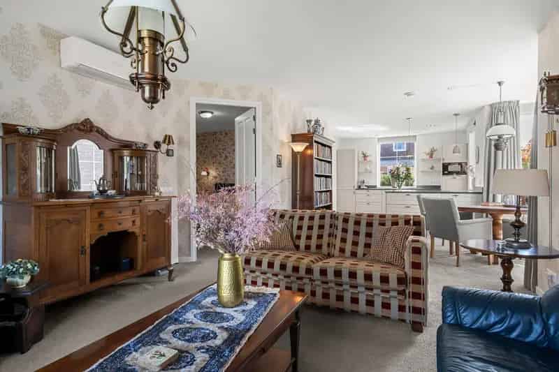 Huis te koop Barneveld: Instapklare woning met 3 slaapkamers en tuin