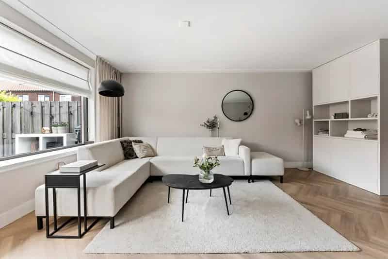 5 Slaapkamers Tussenwoning Alblasserdam Energiezuinig Vernieuwd