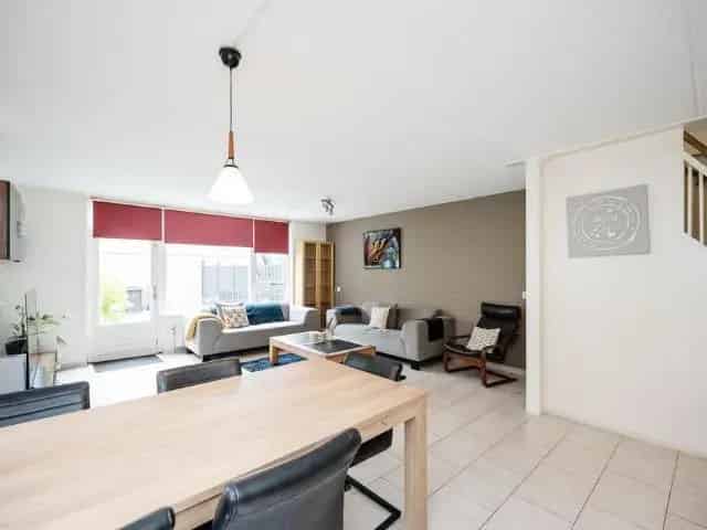 Hoekwoning Almere Waterwijk nabij A6 en A27