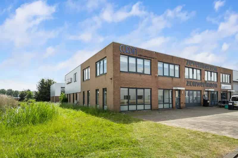 Kantoorruimte Hoogvliet Rotterdam te huur A15