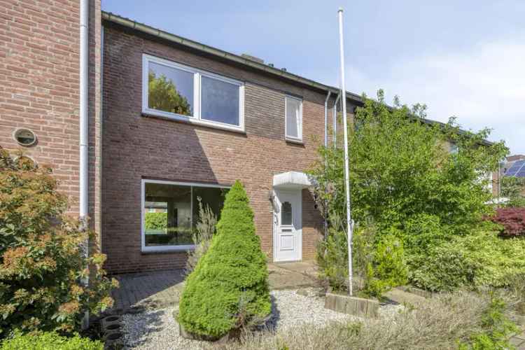Te moderniseren jaren 70 woning nabij Eijsden