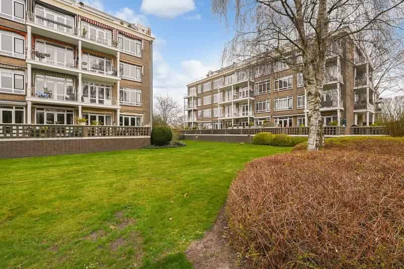 5 Kamer Appartement Den Haag Bloemenbuurt Groot Dakterras