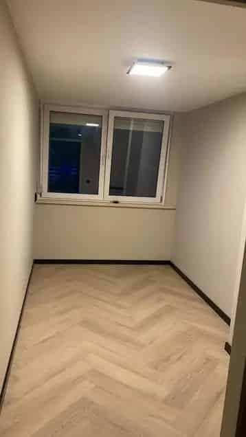 PVC Vloer Egaliseren en Leggen Limburg