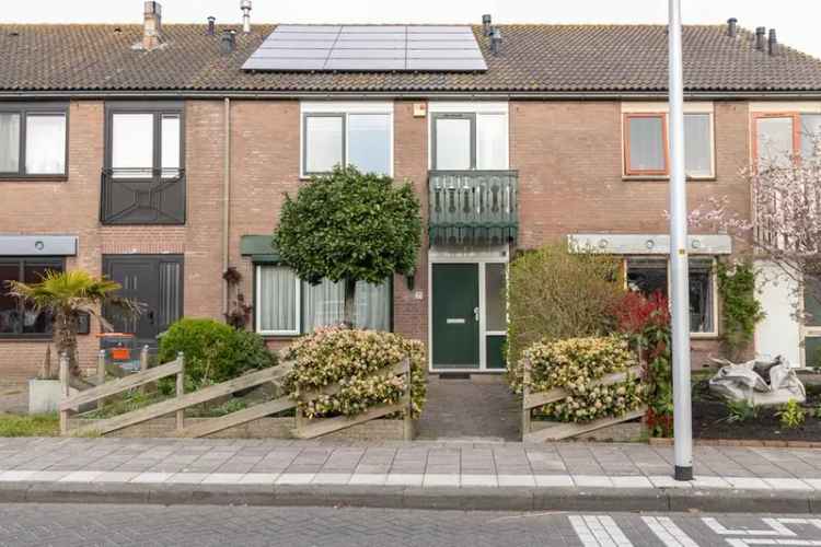 Tussenwoning Hoogmade 5 slaapkamers op te knappen