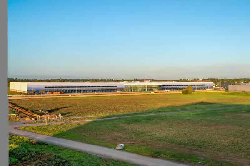 Bedrijfshallen te Huur Zevenaar - Distributiecentrum XXL