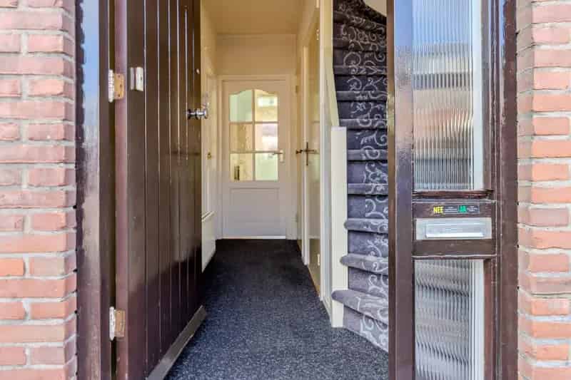Hoekwoning Bleiswijk te koop: 3 slaapkamers, garage en tuin
