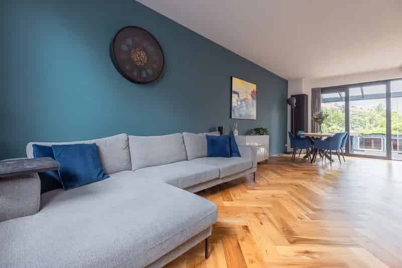Jaren 30 woning te Weesp - Ruime tuin en serre