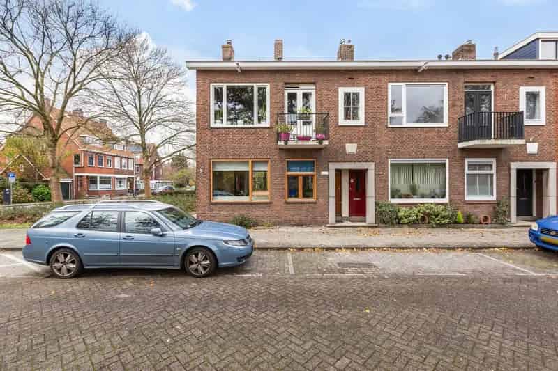 West Sidelinge 250B Rotterdam Overschie starterswoning tuin