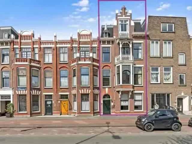Huis te koop Den Haag 7 slaapkamers 193m2