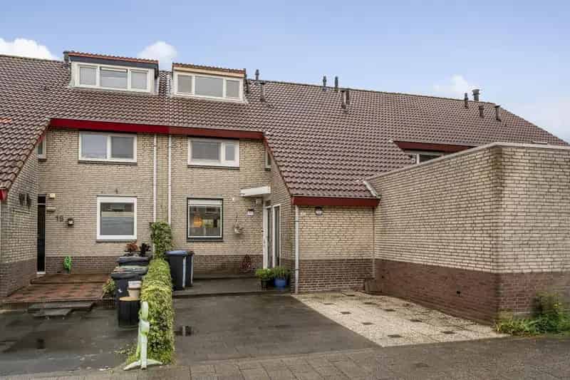 4 Kamer Eengezinswoning Schiedam Woudhoek Ruime Tuin Oprit