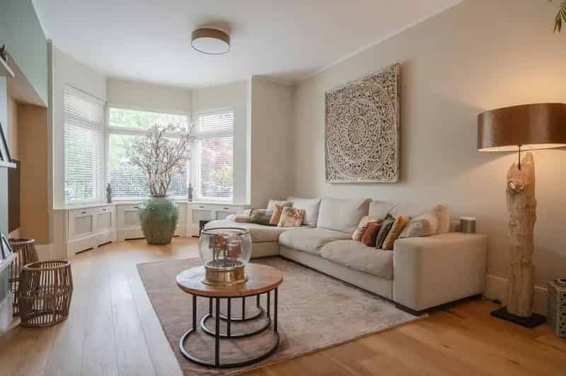 9-kamer Herenhuis Den Haag  213m²  2 Badkamers Tuin Zonnepanelen