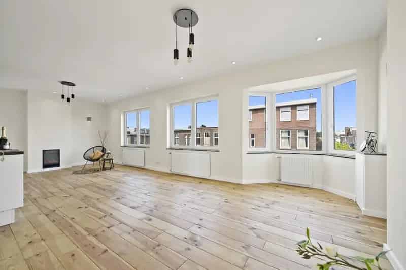 Luxe Dubbel Bovenhuis 4 slaapkamers Den Haag
