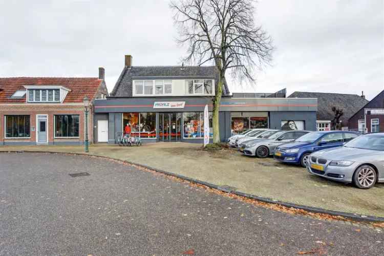 Winkel Raamsdonksveer | Zoek winkels te koop en te huur: Grote Kerkstraat 44 4941 DP Raamsdonksveer [funda in business]