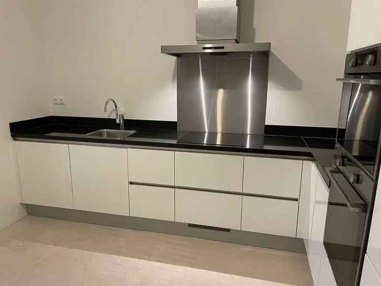 Appartement Te Huur in 55, Hanoistraat, Rotterdam, Zuid-Holland