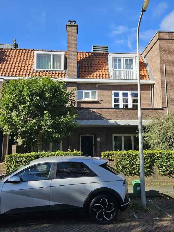 Woning Te Koop in Den Haag, Zuid-Holland