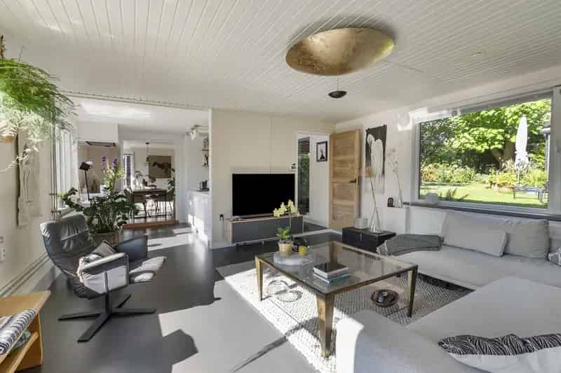 Watervilla Botenpad Valkenburg: Luxe Ruimte en Privé Ligplaats